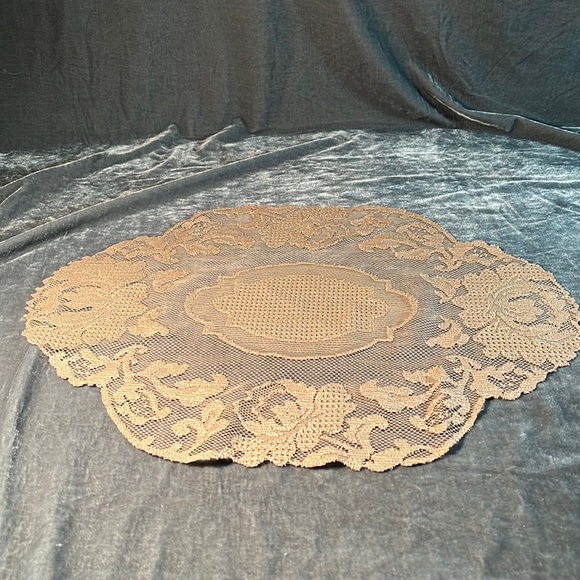 Brown Doily - Picture 1 of 2